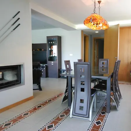 Ponte De Lima Sleeps 10 Wifi Βίλα *