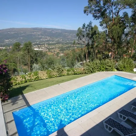 Ponte De Lima Sleeps 10 Wifi Βίλα Tornol